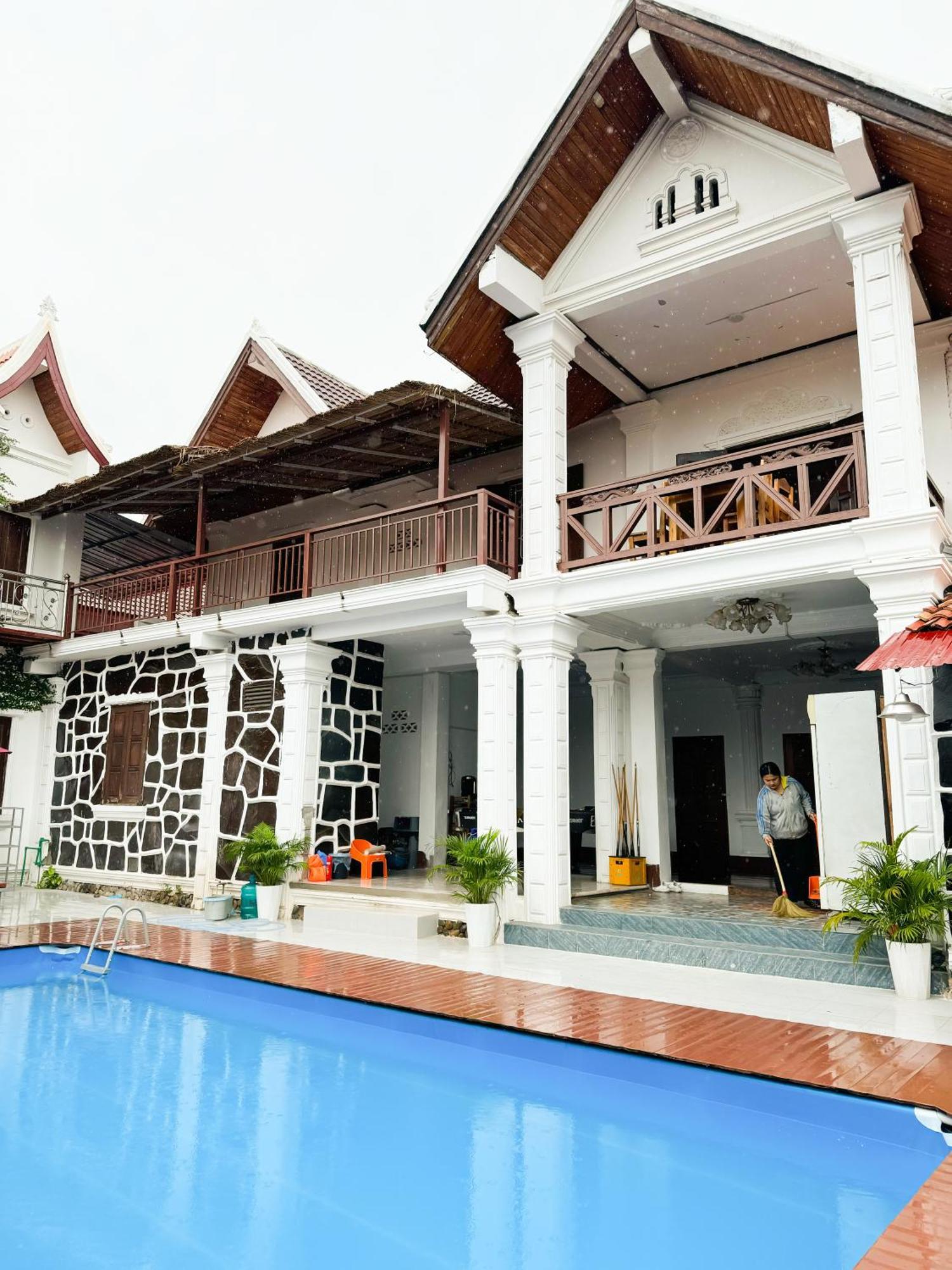 Sabai Sabai Backpackers Hostel หลวงพระบาง ภายนอก รูปภาพ