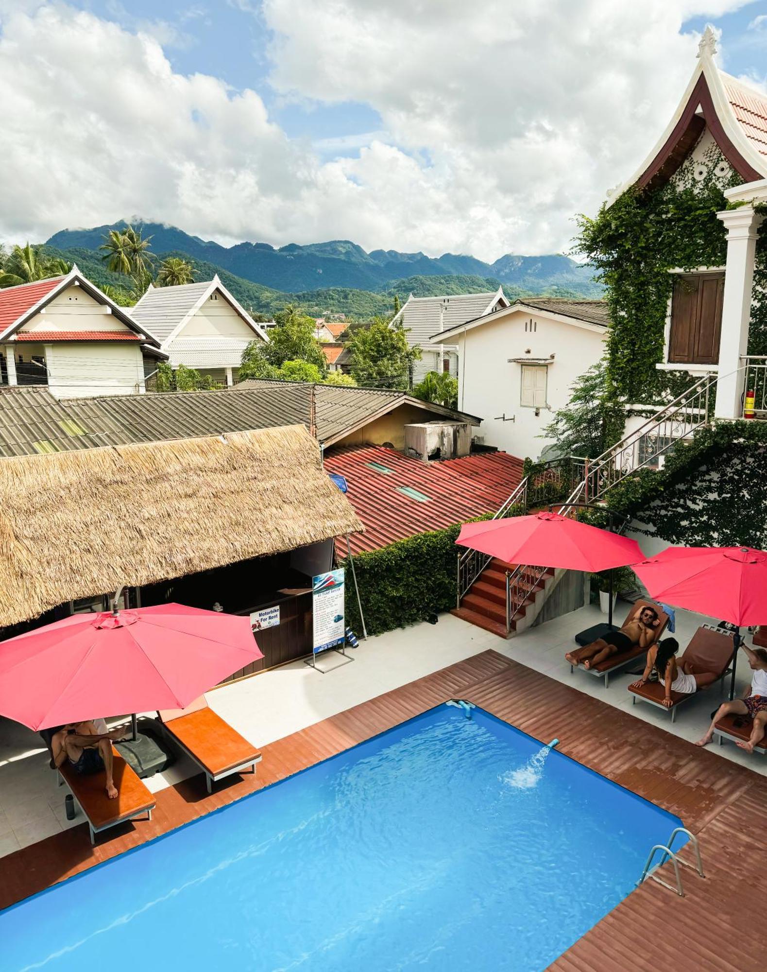 Sabai Sabai Backpackers Hostel หลวงพระบาง ภายนอก รูปภาพ